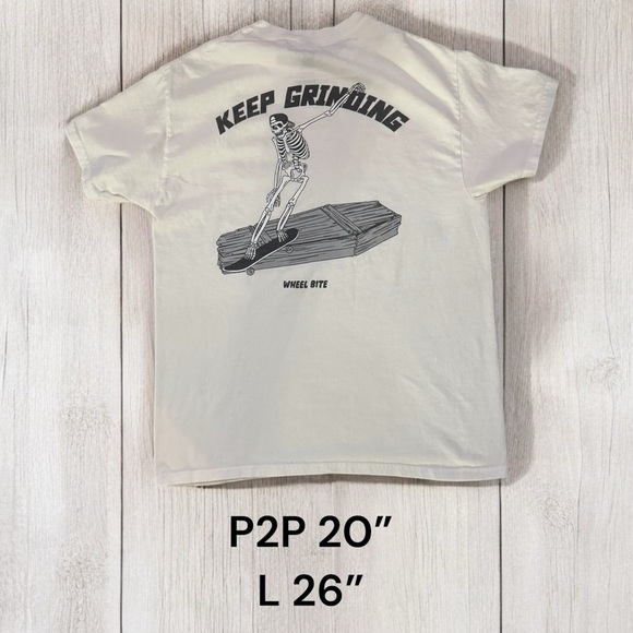 Vans, Wheel Bite and Nike Graphic T-Shirts Bundle - Picture 11 of 13